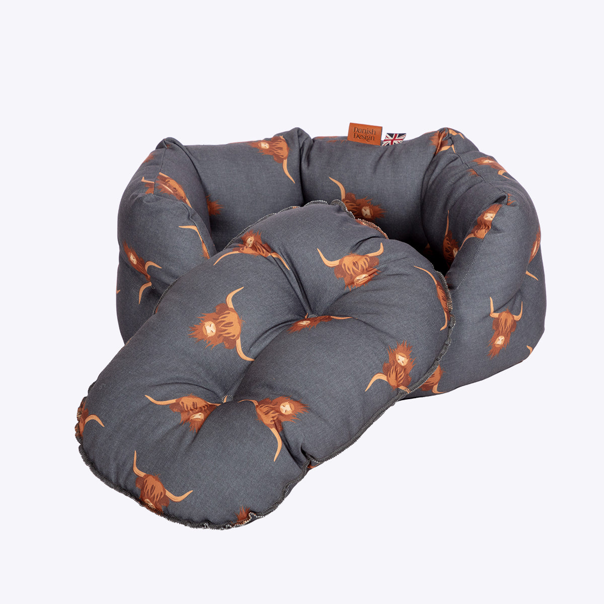Danish Design Bramblehorn Deluxe Slumber Dog Bed showing theremovable mattress