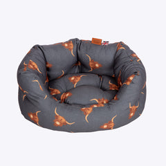 Danish Design Bramblehorn Deluxe Slumber Dog Bed Front View