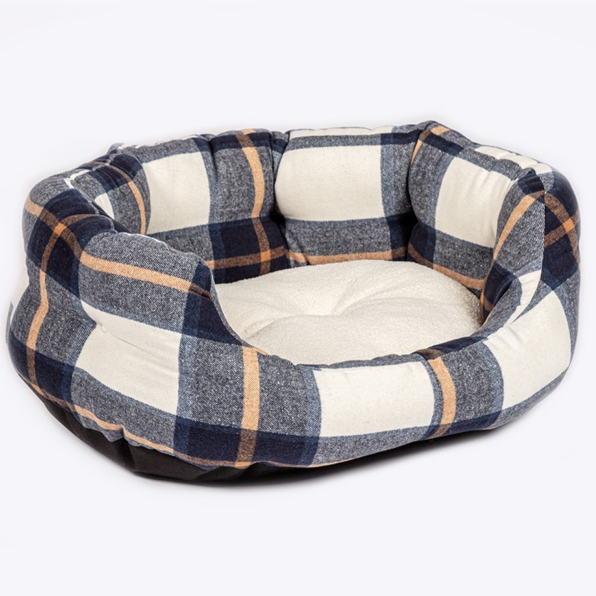 The Bowmore Deluxe Slumber Dog Bed. Plaid patterned pet bed.