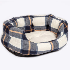 The Bowmore Deluxe Slumber Dog Bed. Plaid patterned pet bed.