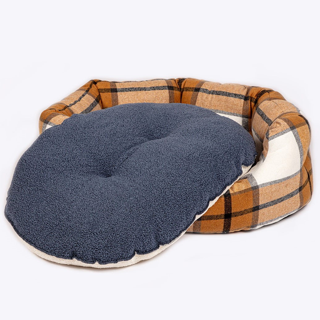 Danish Design Bowmore Deluxe Slumber Dog Bed – Sand showing the grey reverse side of the cushion