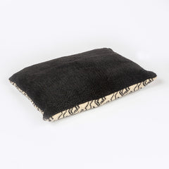Danish Design Sherpa Fleece Deep Duvet Dog Bed – Neutral Geometric