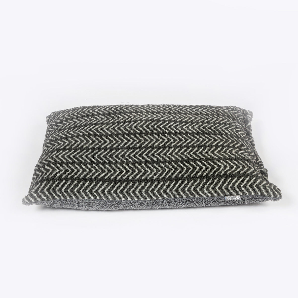 Danish Design Sherpa Fleece Charcoal Arrows Duvet Dog Bed