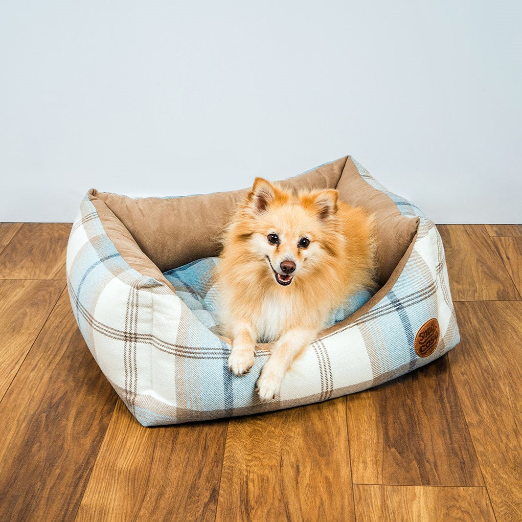 Snug and Cosy Highland Bluebell Rectangular Dog Bed - British Made Dog Beds